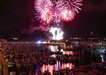 Milford Haven Fireworks Extravaganza