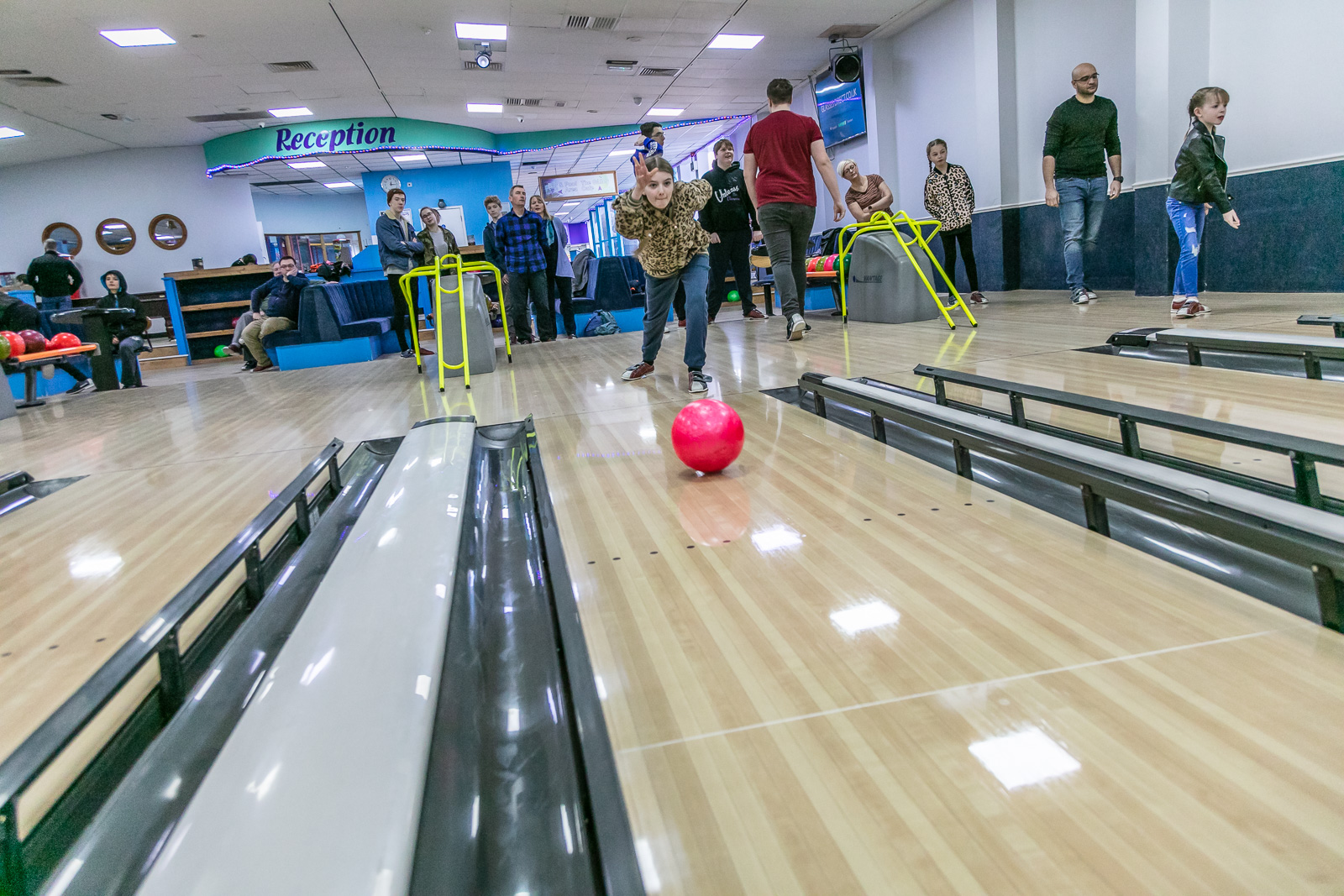 Family bowling at Phoenix Bowl