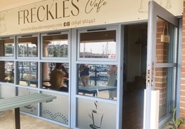 Freckles Cafe