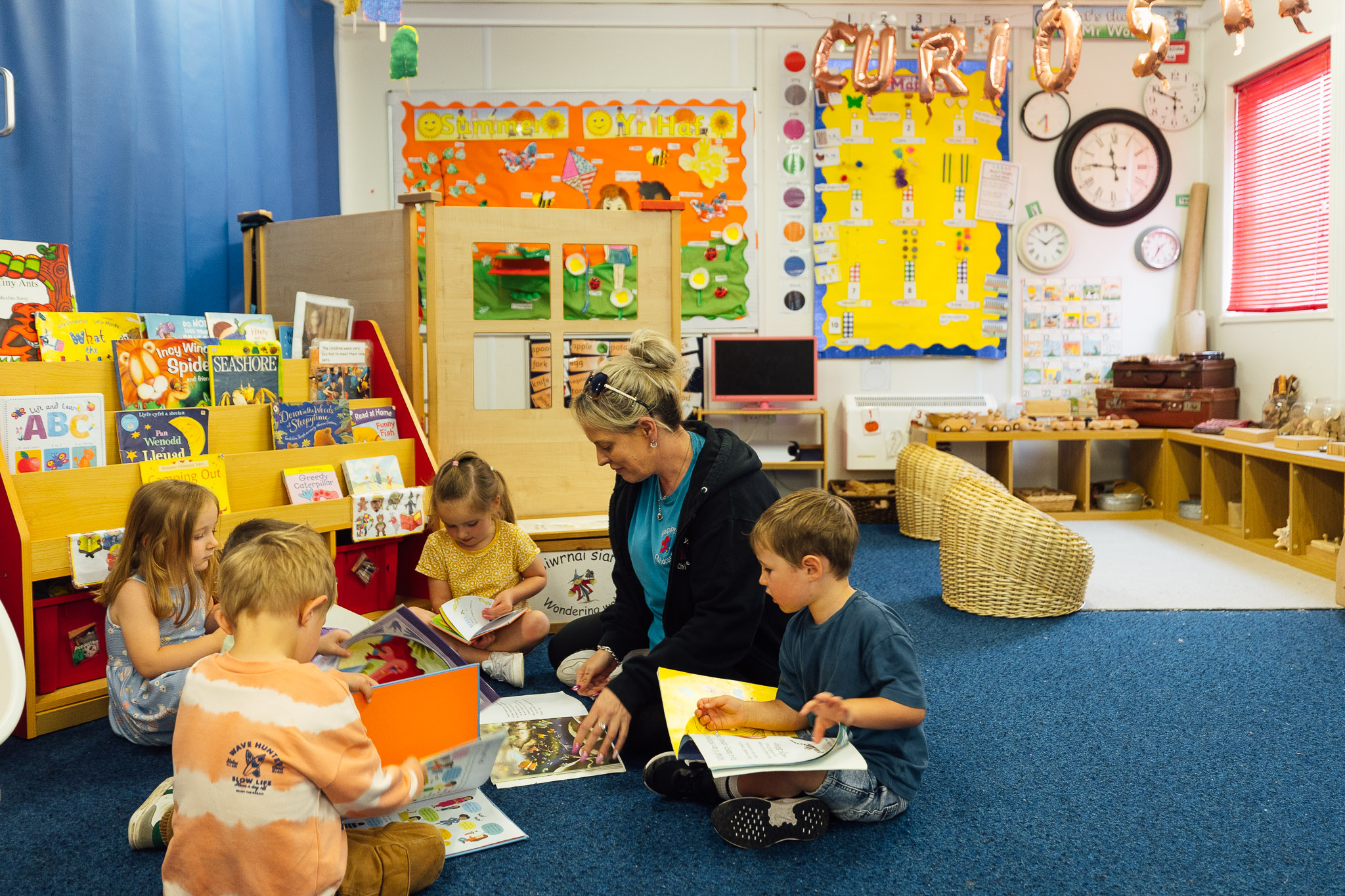 Reading time at Happy Days